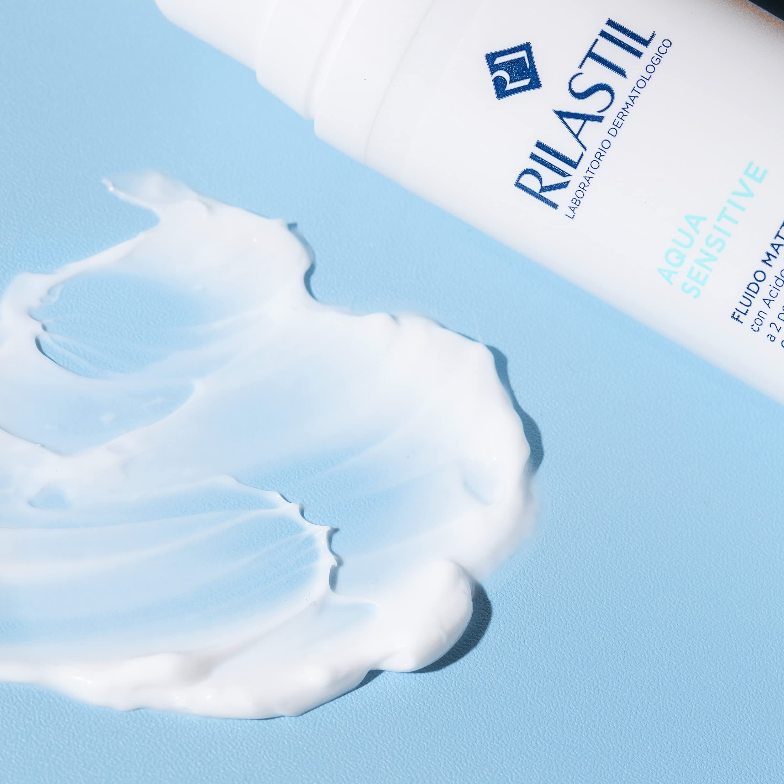 Rilastil – Aqua Sensitive Fluido Mate